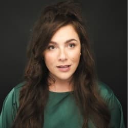 Anna Thomas: How to Juggle a Ferret