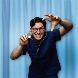Noah Szto – Med School